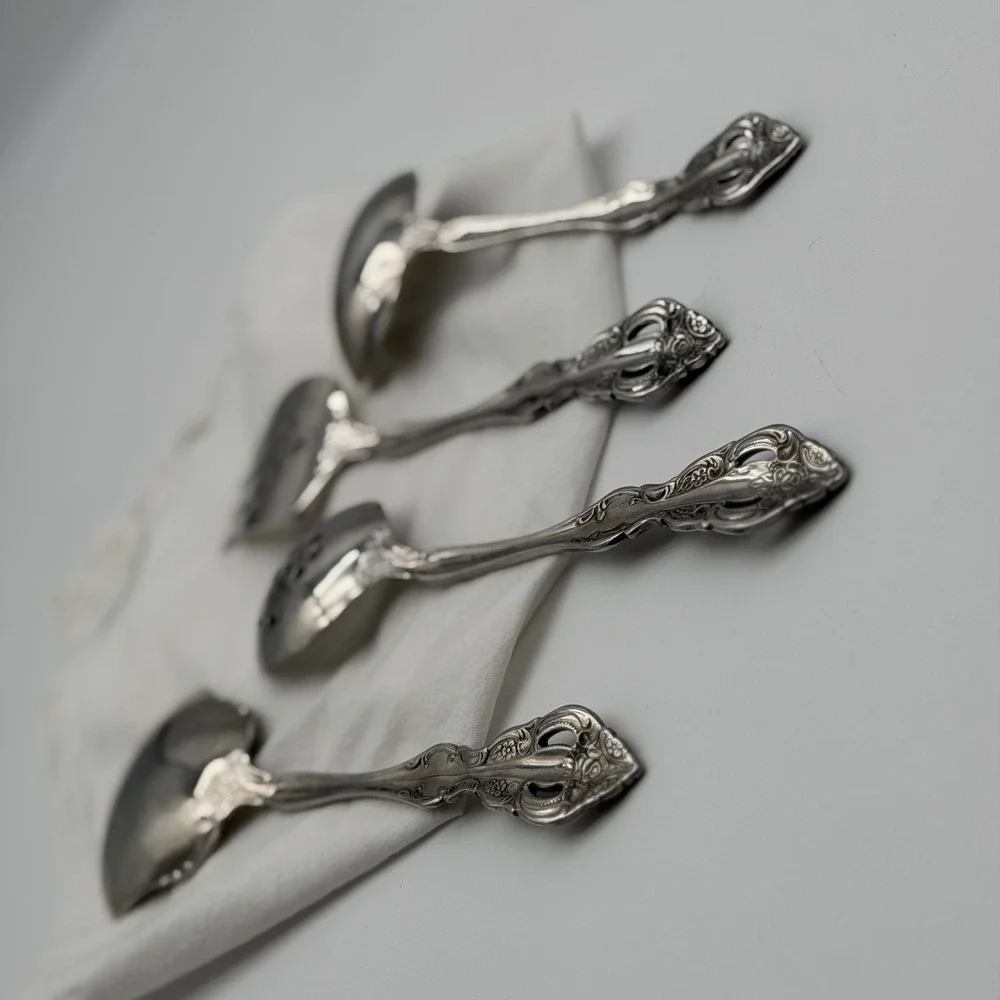Vtg Oneida Community Brahms Stainless Flatware 4 Piece Serving Set Floral Ornate